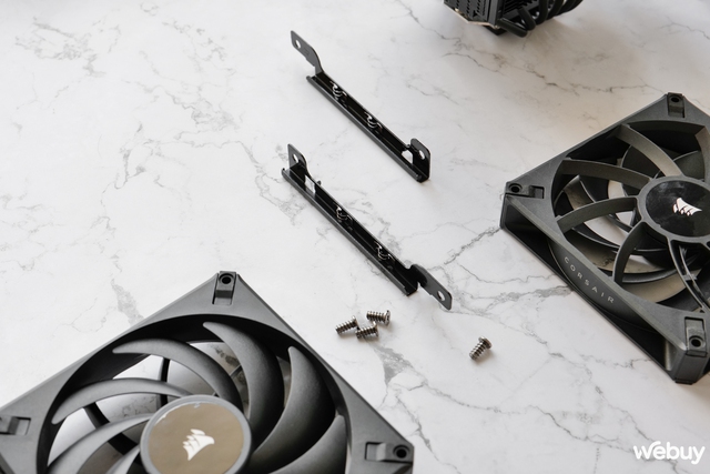 Đánh giá nhanh tản nhiệt khí cao cấp Corsair A115: Mạnh mẽ, êm ái và đắt tiền- Ảnh 5. Đánh giá nhanh tản nhiệt khí cao cấp Corsair A115: Mạnh mẽ, êm ái và đắt tiền- Ảnh 5.