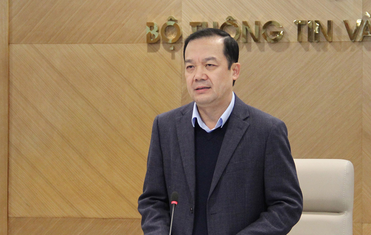 thu truong pham duc long.jpg