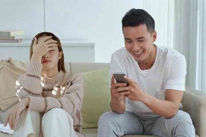 Đăng 10 bài lên mạng xã hội một ngày, chàng trai bị vợ chưa cưới đòi bỏ- Ảnh 2. Đăng 10 bài lên mạng xã hội một ngày, chàng trai bị vợ chưa cưới đòi bỏ- Ảnh 2.
