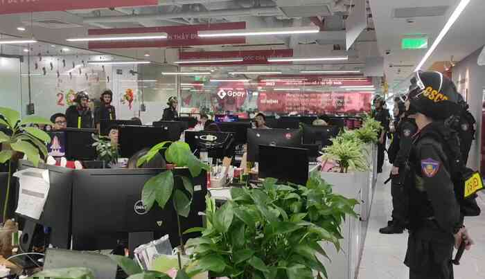 Tin mới vụ phá đường dây cho 1 triệu người vay 20.000 tỷ, lãi 8.000 tỷ do đối tượng Trung Quốc cầm đầu- Ảnh 3. Tin mới vụ phá đường dây cho 1 triệu người vay 20.000 tỷ, lãi 8.000 tỷ do đối tượng Trung Quốc cầm đầu- Ảnh 3.