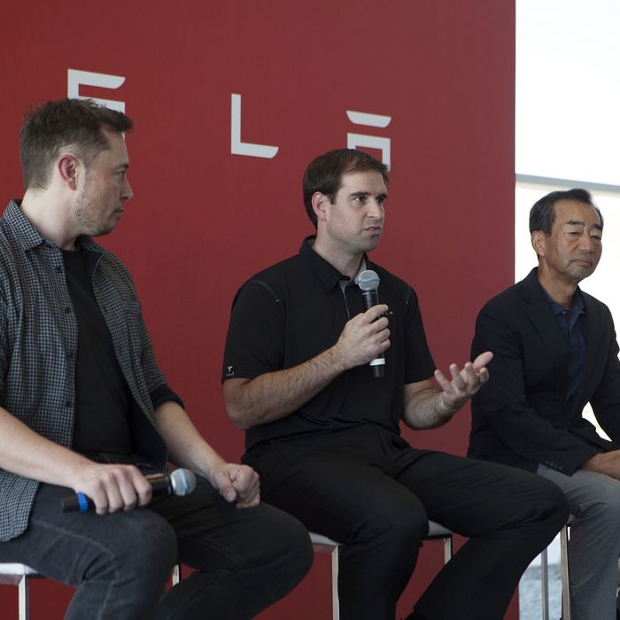 Tiết lộ sốc: Nhiều thành viên HĐQT, giám đốc của Tesla sử dụng ma túy cùng Elon Musk, bao che cho nhau mọi thứ kể cả lương thưởng- Ảnh 2. Tiết lộ sốc: Nhiều thành viên HĐQT, giám đốc của Tesla sử dụng ma túy cùng Elon Musk, bao che cho nhau mọi thứ kể cả lương thưởng- Ảnh 2.
