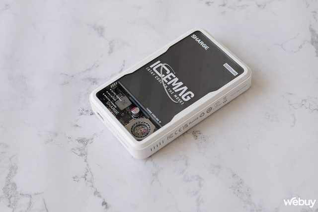 Sạc dự phòng 10.000mAh 20W: Thông số thì cơ bản nhưng đây mới là công nghệ Sạc dự phòng 10.000mAh 20W: Thông số thì cơ bản nhưng đây mới là công nghệ