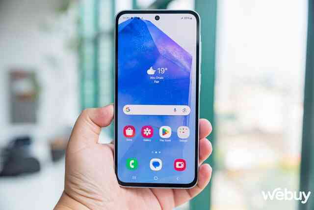 Cận cảnh Galaxy A35 5G và Galaxy A55 5G: Lựa chọn “an toàn” cho người dùng trẻ, giá từ 8.29 triệu đồng- Ảnh 24.