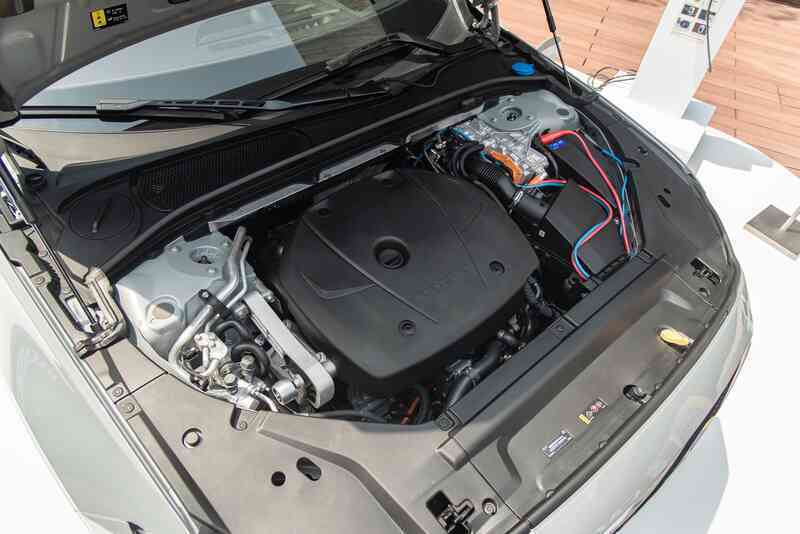 Chi tiết Volvo S90 Recharge vừa ra mắt: Giá 2,89 tỷ đồng, sedan hạng sang cỡ trung rộng và mạnh nhất Việt Nam- Ảnh 9. Chi tiết Volvo S90 Recharge vừa ra mắt: Giá 2,89 tỷ đồng, sedan hạng sang cỡ trung rộng và mạnh nhất Việt Nam- Ảnh 9.