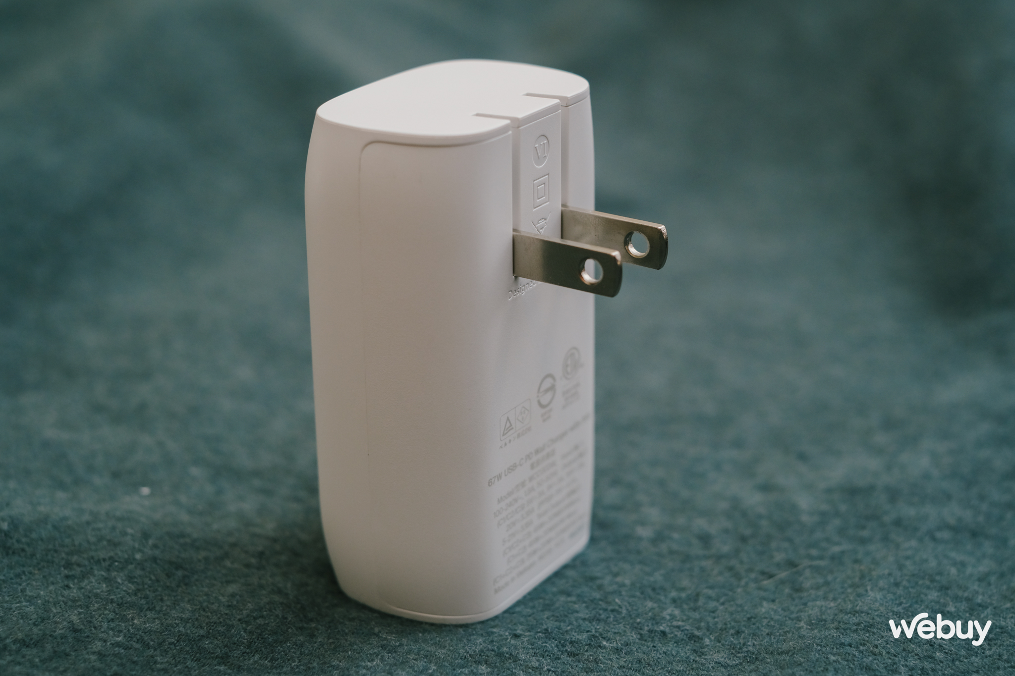 Dùng thử sạc nhanh Belkin: Thiết kế gọn nhẹ, công suất cao 67W, sạc cùng lúc iPhone, MacBook, S24 Ultra ngon lành- Ảnh 6. Dùng thử sạc nhanh Belkin: Thiết kế gọn nhẹ, công suất cao 67W, sạc cùng lúc iPhone, MacBook, S24 Ultra ngon lành- Ảnh 6.