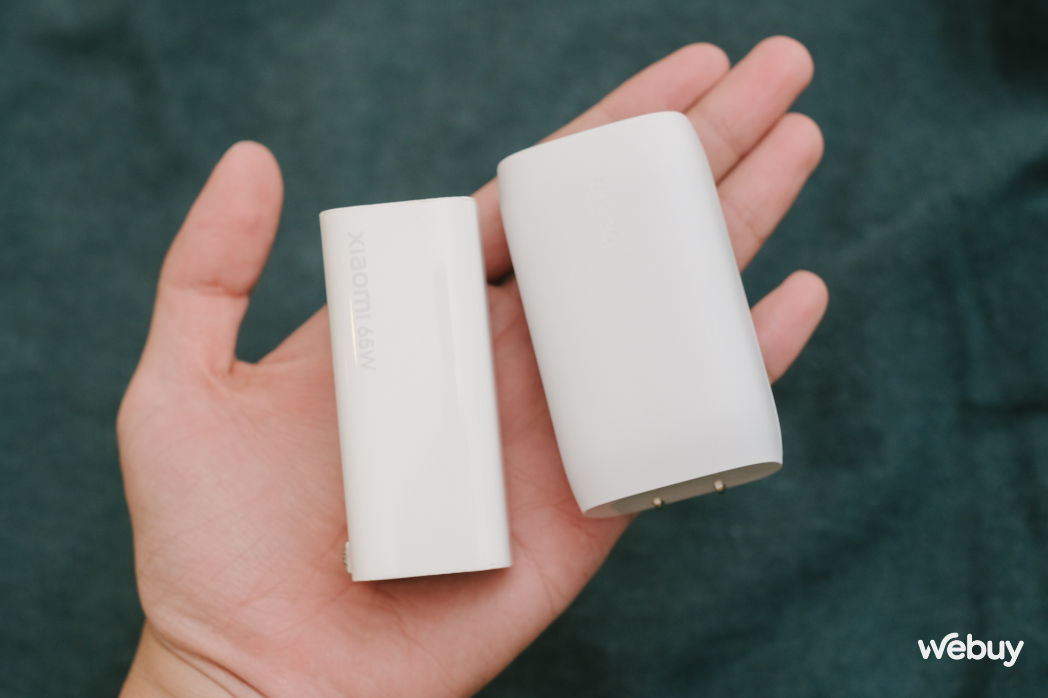 Dùng thử sạc nhanh Belkin: Thiết kế gọn nhẹ, công suất cao 67W, sạc cùng lúc iPhone, MacBook, S24 Ultra ngon lành- Ảnh 10. Dùng thử sạc nhanh Belkin: Thiết kế gọn nhẹ, công suất cao 67W, sạc cùng lúc iPhone, MacBook, S24 Ultra ngon lành- Ảnh 10.