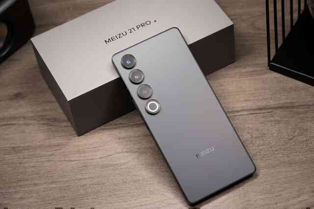 Chiếc máy này trông giống điện thoại Sony hơn cả điện thoại Sony- Ảnh 11. Chiếc máy này trông giống điện thoại Sony hơn cả điện thoại Sony- Ảnh 11.