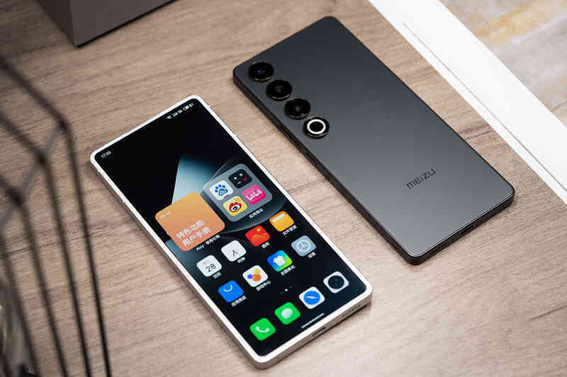Chiếc máy này trông giống điện thoại Sony hơn cả điện thoại Sony- Ảnh 13. Chiếc máy này trông giống điện thoại Sony hơn cả điện thoại Sony- Ảnh 13.