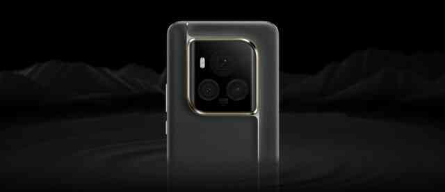 Ra mắt điện thoại Porsche, giá đắt hơn cả iPhone 15 Pro Max và Galaxy S24 Ultra- Ảnh 4. Ra mắt điện thoại Porsche, giá đắt hơn cả iPhone 15 Pro Max và Galaxy S24 Ultra- Ảnh 4.