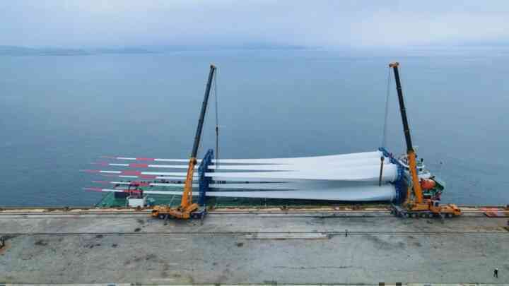 Trang trại điện gió ngoài khơi lớn nhất thế giới ở Trung Quốc- Ảnh 5.