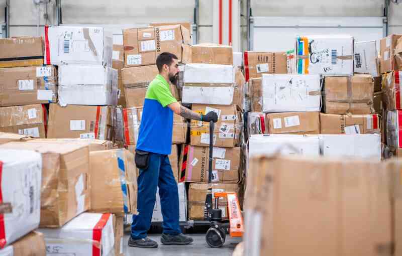 Alibaba mở dịch vụ giao hàng 5 ngày Mỹ - Trung