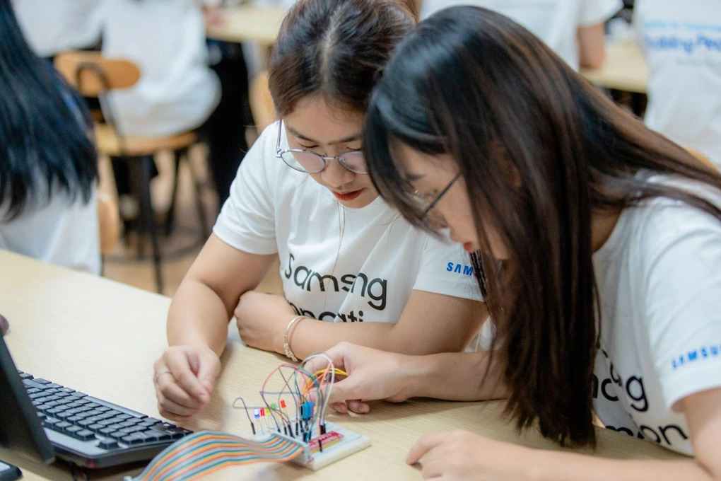 "Điểm danh" những lý do đặc biệt khiến giới trẻ hào hứng với Samsung Innovation Campus- Ảnh 2. "Điểm danh" những lý do đặc biệt khiến giới trẻ hào hứng với Samsung Innovation Campus- Ảnh 2.