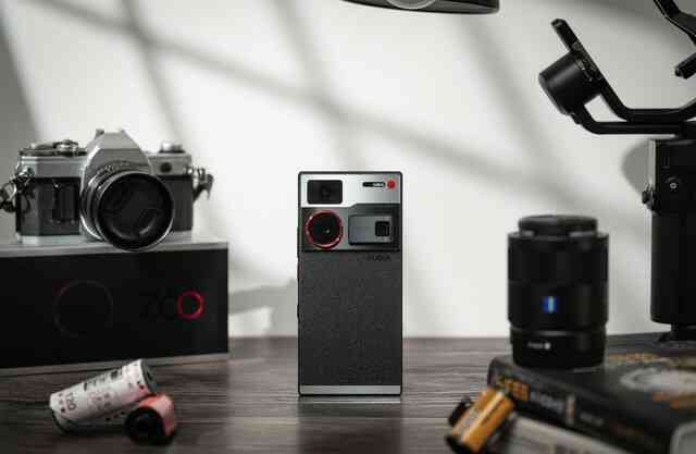 Cận cảnh smartphone chuyên chụp ảnh: Thiết kế giống máy film cổ điển nhưng hiệu năng vô đối với chip Snapdragon 8 Gen 3, giá rẻ bằng nửa Galaxy S24 Ultra- Ảnh 8. Cận cảnh smartphone chuyên chụp ảnh: Thiết kế giống máy film cổ điển nhưng hiệu năng vô đối với chip Snapdragon 8 Gen 3, giá rẻ bằng nửa Galaxy S24 Ultra- Ảnh 8.