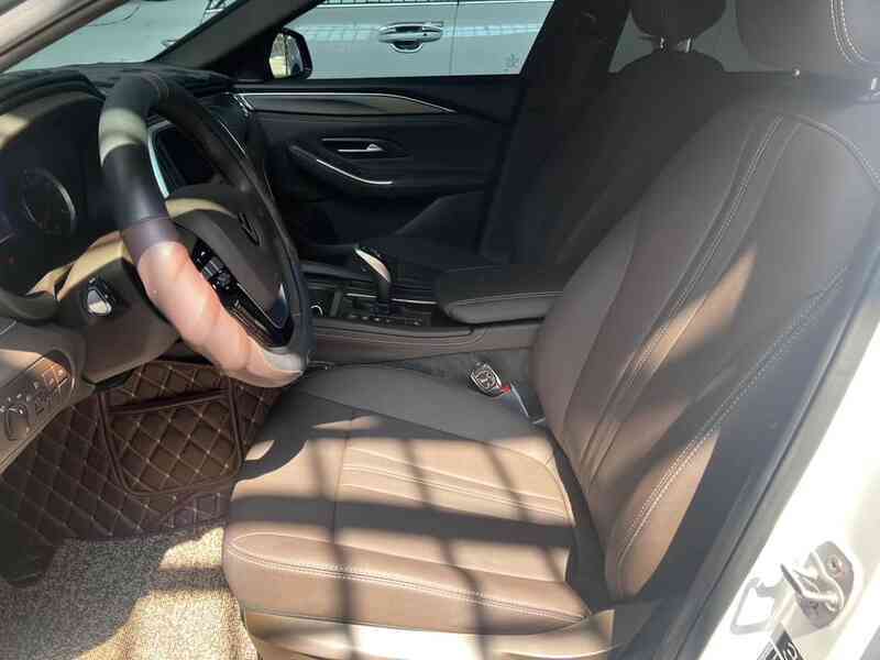 VinFast Lux A2.0 cũ đi 2 năm 1.700km "hiếm có trên thị trường", CĐM nhìn giá xong liền nói phũ phàng- Ảnh 6. VinFast Lux A2.0 cũ đi 2 năm 1.700km "hiếm có trên thị trường", CĐM nhìn giá xong liền nói phũ phàng- Ảnh 6.