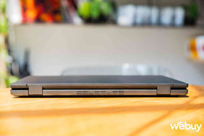 Cận cảnh ASUS Zenbook DUO: Laptop 2 màn hình OLED, thiết kế thông minh, lại còn có chip AI, đủ combo bước vào năm 2024- Ảnh 5. Cận cảnh ASUS Zenbook DUO: Laptop 2 màn hình OLED, thiết kế thông minh, lại còn có chip AI, đủ combo bước vào năm 2024- Ảnh 5.