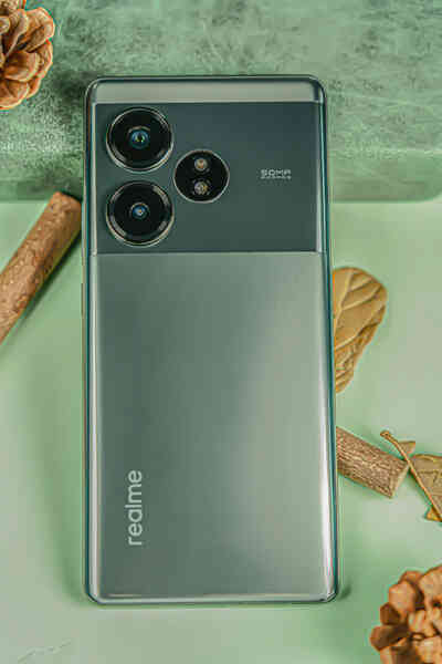 Ảnh thực tế realme GT Neo6 SE: Thiết kế cao cấp, chip Snapdragon 7+ Gen 3 cực mạnh, pin 5500mAh, giá chưa tới 6 triệu đồng- Ảnh 15. Ảnh thực tế realme GT Neo6 SE: Thiết kế cao cấp, chip Snapdragon 7+ Gen 3 cực mạnh, pin 5500mAh, giá chưa tới 6 triệu đồng- Ảnh 15.