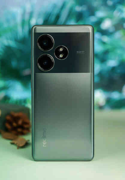 Ảnh thực tế realme GT Neo6 SE: Thiết kế cao cấp, chip Snapdragon 7+ Gen 3 cực mạnh, pin 5500mAh, giá chưa tới 6 triệu đồng- Ảnh 17. Ảnh thực tế realme GT Neo6 SE: Thiết kế cao cấp, chip Snapdragon 7+ Gen 3 cực mạnh, pin 5500mAh, giá chưa tới 6 triệu đồng- Ảnh 17.