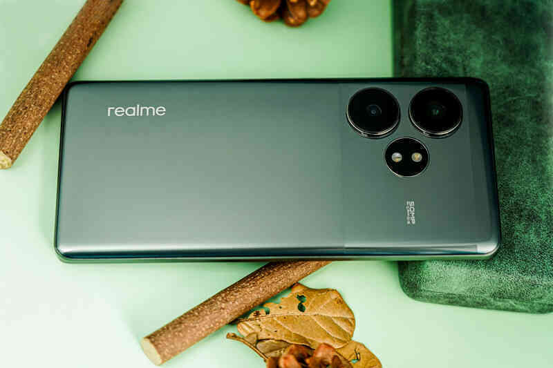 Ảnh thực tế realme GT Neo6 SE: Thiết kế cao cấp, chip Snapdragon 7+ Gen 3 cực mạnh, pin 5500mAh, giá chưa tới 6 triệu đồng- Ảnh 18. Ảnh thực tế realme GT Neo6 SE: Thiết kế cao cấp, chip Snapdragon 7+ Gen 3 cực mạnh, pin 5500mAh, giá chưa tới 6 triệu đồng- Ảnh 18.