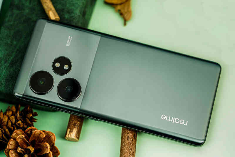 Ảnh thực tế realme GT Neo6 SE: Thiết kế cao cấp, chip Snapdragon 7+ Gen 3 cực mạnh, pin 5500mAh, giá chưa tới 6 triệu đồng- Ảnh 19. Ảnh thực tế realme GT Neo6 SE: Thiết kế cao cấp, chip Snapdragon 7+ Gen 3 cực mạnh, pin 5500mAh, giá chưa tới 6 triệu đồng- Ảnh 19.