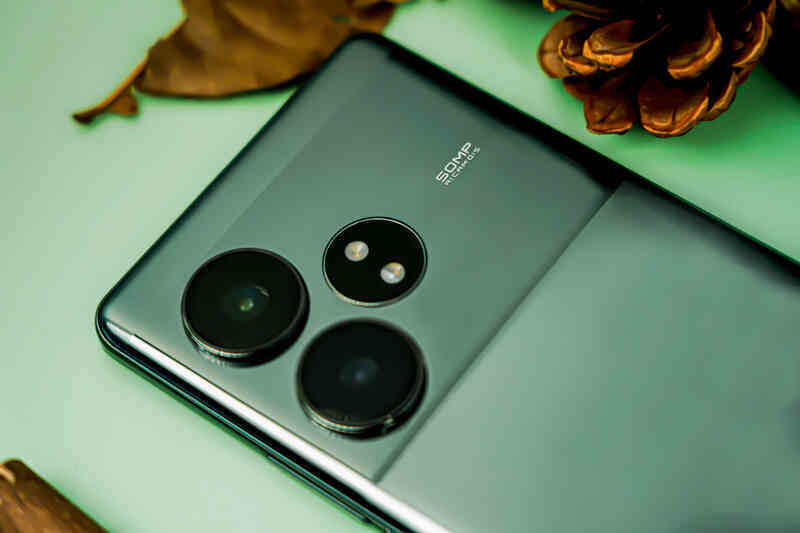 Ảnh thực tế realme GT Neo6 SE: Thiết kế cao cấp, chip Snapdragon 7+ Gen 3 cực mạnh, pin 5500mAh, giá chưa tới 6 triệu đồng- Ảnh 23. Ảnh thực tế realme GT Neo6 SE: Thiết kế cao cấp, chip Snapdragon 7+ Gen 3 cực mạnh, pin 5500mAh, giá chưa tới 6 triệu đồng- Ảnh 23.