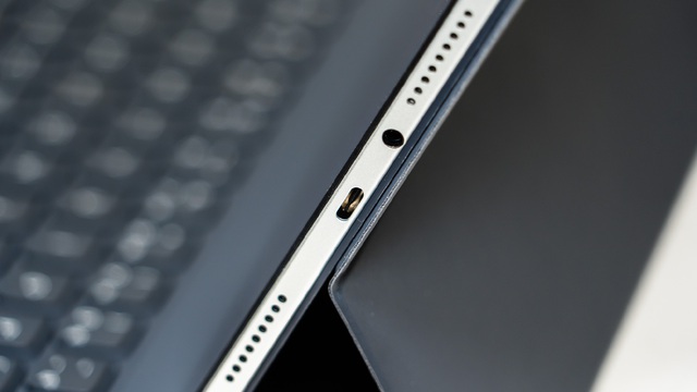 Cận cảnh máy tính bảng 12 inch giá rẻ của Xiaomi: Thiết kế đẹp như iPad, có cả bản Harry Potter đặc biệt cho các Potterheads mà giá chỉ hơn 5 triệu đồng- Ảnh 14. Cận cảnh máy tính bảng 12 inch giá rẻ của Xiaomi: Thiết kế đẹp như iPad, có cả bản Harry Potter đặc biệt cho các Potterheads mà giá chỉ hơn 5 triệu đồng- Ảnh 14.