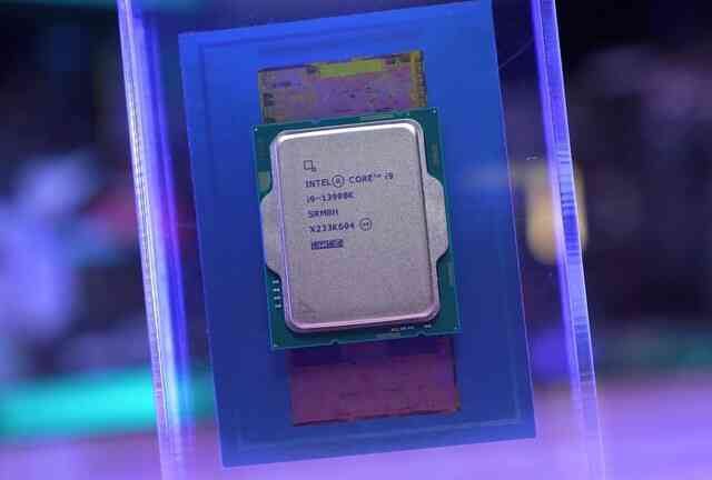 Nhiều người dùng CPU Intel Core i9 đời 13 và 14 than trời vì gặp đủ lỗi khi chơi game, chấp nhận đổi trả sang chip Ryzen của AMD để máy ổn định hơn