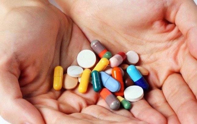 Tuyệt đối không ăn những loại thực phẩm này khi đang uống thuốc- Ảnh 2. Tuyệt đối không ăn những loại thực phẩm này khi đang uống thuốc- Ảnh 2.