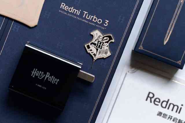 Cận cảnh điện thoại Harry Potter- Ảnh 12. Cận cảnh điện thoại Harry Potter- Ảnh 12.