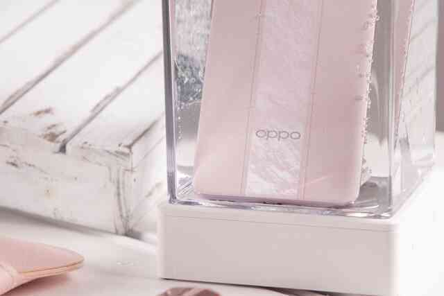OPPO ra mắt smartphone tầm trung "siêu chống nước", có bảo hành chống nước một năm, giá 6,9 triệu đồng- Ảnh 4. OPPO ra mắt smartphone tầm trung "siêu chống nước", có bảo hành chống nước một năm, giá 6,9 triệu đồng- Ảnh 4.