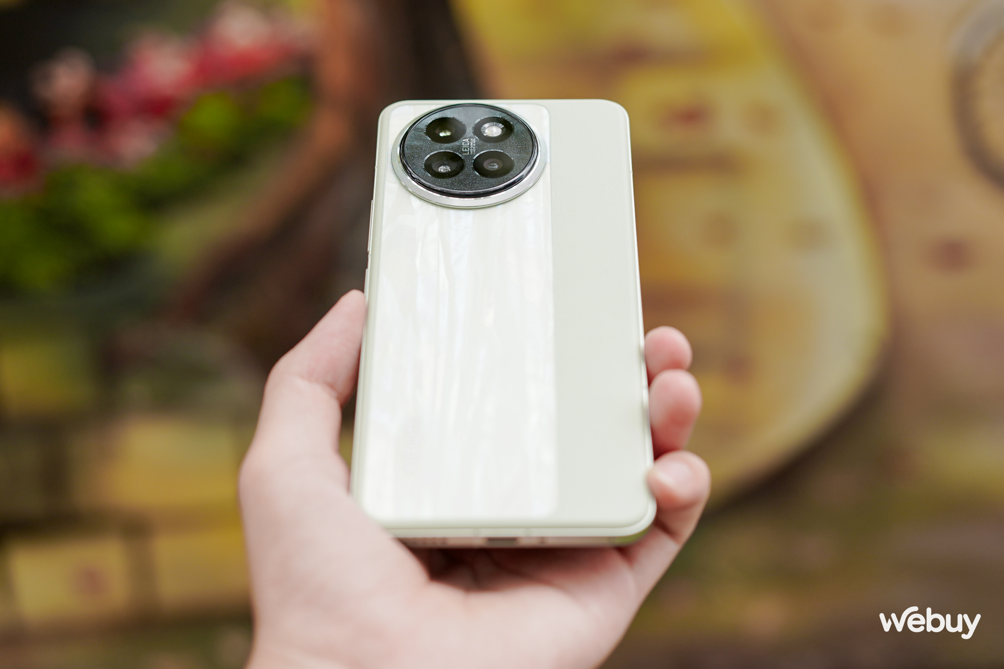 Trên tay Xiaomi Civi 4 Pro: Smartphone tầm trung thôi nhưng có thiết kế quá đẹp, chip Snapdragon 8s Gen 3 cực mạnh, camera Leica không thua kém gì Xiaomi 14 Ultra- Ảnh 18. Trên tay Xiaomi Civi 4 Pro: Smartphone tầm trung thôi nhưng có thiết kế quá đẹp, chip Snapdragon 8s Gen 3 cực mạnh, camera Leica không thua kém gì Xiaomi 14 Ultra- Ảnh 18.
