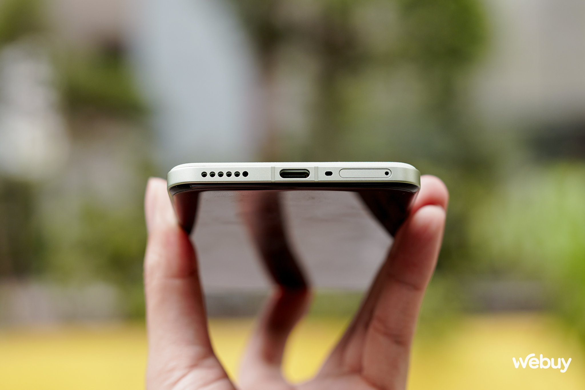 Trên tay Xiaomi Civi 4 Pro: Smartphone tầm trung thôi nhưng có thiết kế quá đẹp, chip Snapdragon 8s Gen 3 cực mạnh, camera Leica không thua kém gì Xiaomi 14 Ultra- Ảnh 20. Trên tay Xiaomi Civi 4 Pro: Smartphone tầm trung thôi nhưng có thiết kế quá đẹp, chip Snapdragon 8s Gen 3 cực mạnh, camera Leica không thua kém gì Xiaomi 14 Ultra- Ảnh 20.
