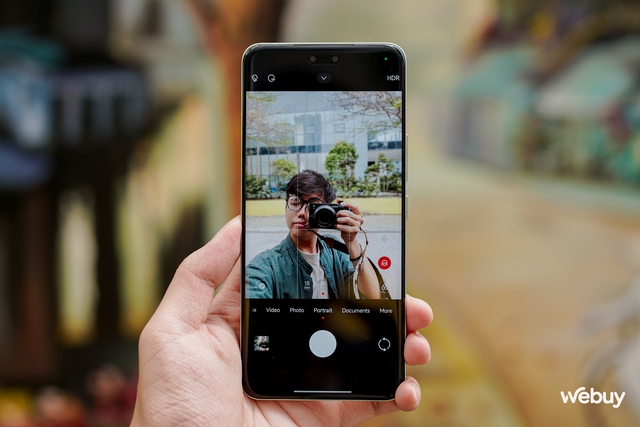 Trên tay Xiaomi Civi 4 Pro: Smartphone tầm trung thôi nhưng có thiết kế quá đẹp, chip Snapdragon 8s Gen 3 cực mạnh, camera Leica không thua kém gì Xiaomi 14 Ultra- Ảnh 27. Trên tay Xiaomi Civi 4 Pro: Smartphone tầm trung thôi nhưng có thiết kế quá đẹp, chip Snapdragon 8s Gen 3 cực mạnh, camera Leica không thua kém gì Xiaomi 14 Ultra- Ảnh 27.