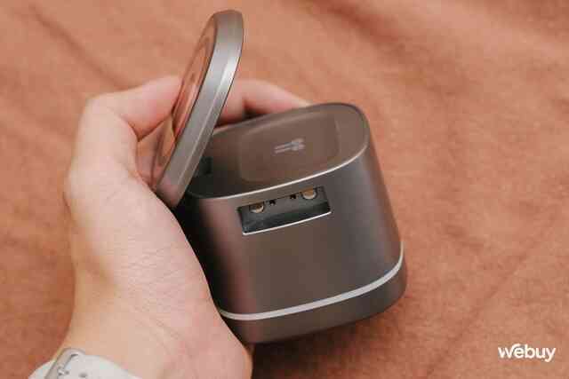 Dùng thử dock sạc 3 in 1 thương hiệu WIWU: Sạc được cả iPhone, Apple Watch, AirPods cùng lúc, hỗ trợ MagSafe 15W mà giá chỉ hơn 700.000 đồng- Ảnh 12. Dùng thử dock sạc 3 in 1 thương hiệu WIWU: Sạc được cả iPhone, Apple Watch, AirPods cùng lúc, hỗ trợ MagSafe 15W mà giá chỉ hơn 700.000 đồng- Ảnh 12.