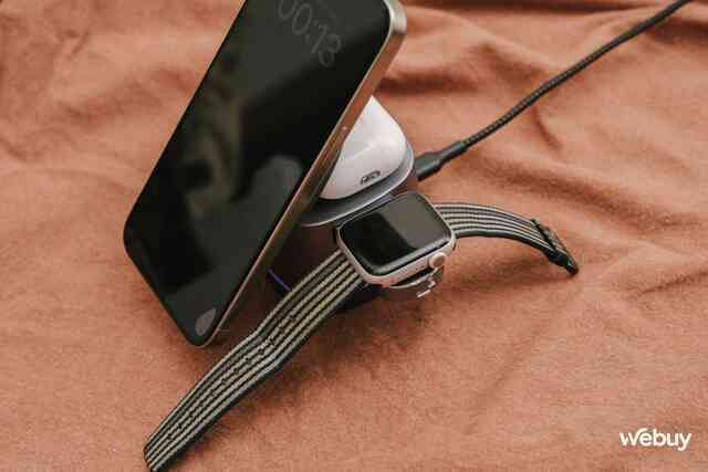 Dùng thử dock sạc 3 in 1 thương hiệu WIWU: Sạc được cả iPhone, Apple Watch, AirPods cùng lúc, hỗ trợ MagSafe 15W mà giá chỉ hơn 700.000 đồng- Ảnh 14. Dùng thử dock sạc 3 in 1 thương hiệu WIWU: Sạc được cả iPhone, Apple Watch, AirPods cùng lúc, hỗ trợ MagSafe 15W mà giá chỉ hơn 700.000 đồng- Ảnh 14.