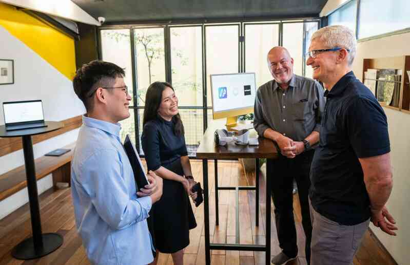 Tim Cook: “Cộng đồng nhà phát triển ứng dụng tại Việt Nam đang tăng trưởng nhanh chóng”