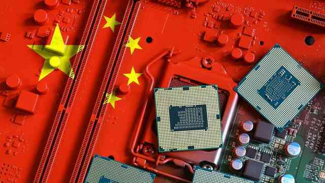 Trung Quốc giáng đòn chí mạng vào Intel, AMD: buộc nhà mạng viễn thông phải loại bỏ chip nước ngoài, dùng chip nội địa