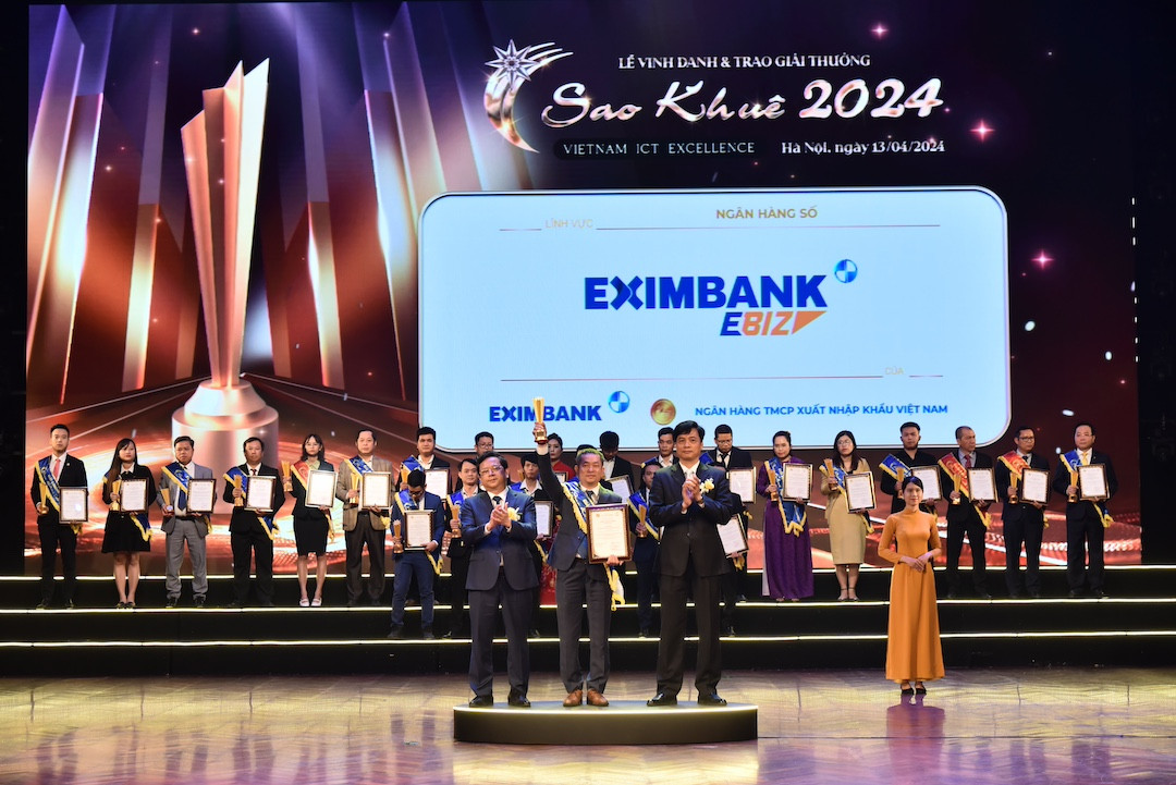 Ứng dụng Eximbank Ebiz được vinh danh giải thưởng Sao Khuê 2024