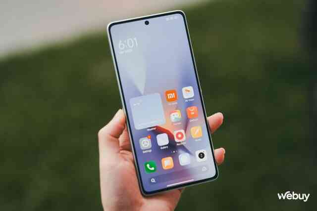 Smartphone Xiaomi này giá dưới 5 triệu có Snapdragon 7+ Gen 2 một triệu điểm AnTuTu, màn hình OLED 120Hz, pin 5000mAh- Ảnh 11. Smartphone Xiaomi này giá dưới 5 triệu có Snapdragon 7+ Gen 2 một triệu điểm AnTuTu, màn hình OLED 120Hz, pin 5000mAh- Ảnh 11.