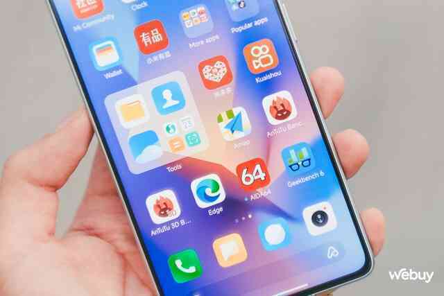 Smartphone Xiaomi này giá dưới 5 triệu có Snapdragon 7+ Gen 2 một triệu điểm AnTuTu, màn hình OLED 120Hz, pin 5000mAh- Ảnh 21. Smartphone Xiaomi này giá dưới 5 triệu có Snapdragon 7+ Gen 2 một triệu điểm AnTuTu, màn hình OLED 120Hz, pin 5000mAh- Ảnh 21.