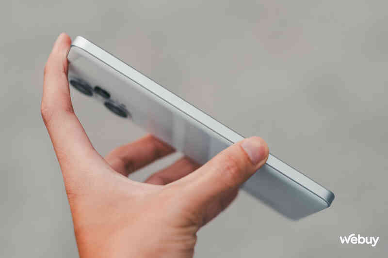 Smartphone Xiaomi này giá dưới 5 triệu có Snapdragon 7+ Gen 2 một triệu điểm AnTuTu, màn hình OLED 120Hz, pin 5000mAh- Ảnh 8. Smartphone Xiaomi này giá dưới 5 triệu có Snapdragon 7+ Gen 2 một triệu điểm AnTuTu, màn hình OLED 120Hz, pin 5000mAh- Ảnh 8.