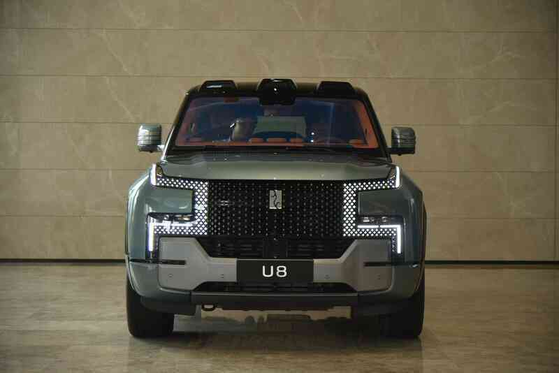 Khám phá ‘siêu SUV giá rẻ’ đấu Defender có thể về Việt Nam: Mạnh gần 1.200 mã lực, lội nước sâu 1m, chạy 1.000km mới phải sạc- Ảnh 4. Khám phá ‘siêu SUV giá rẻ’ đấu Defender có thể về Việt Nam: Mạnh gần 1.200 mã lực, lội nước sâu 1m, chạy 1.000km mới phải sạc- Ảnh 4.