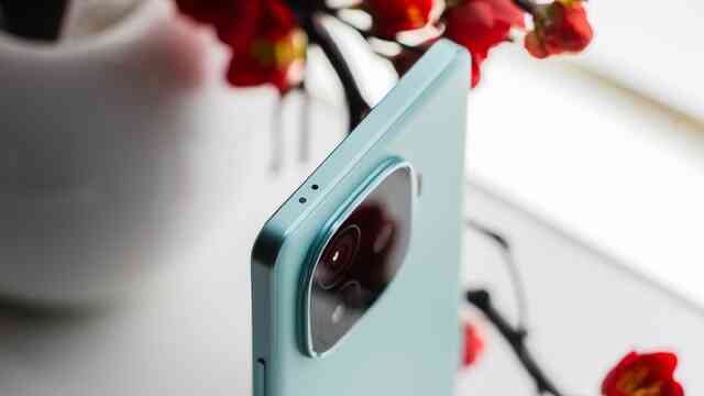 Đây là đối thủ của Redmi Turbo 3: Cùng có chip Snapdragon 8s Gen 3, giá tương đương nhưng có tính năng này xịn hơn mà game thủ sẽ thích- Ảnh 5. Đây là đối thủ của Redmi Turbo 3: Cùng có chip Snapdragon 8s Gen 3, giá tương đương nhưng có tính năng này xịn hơn mà game thủ sẽ thích- Ảnh 5.