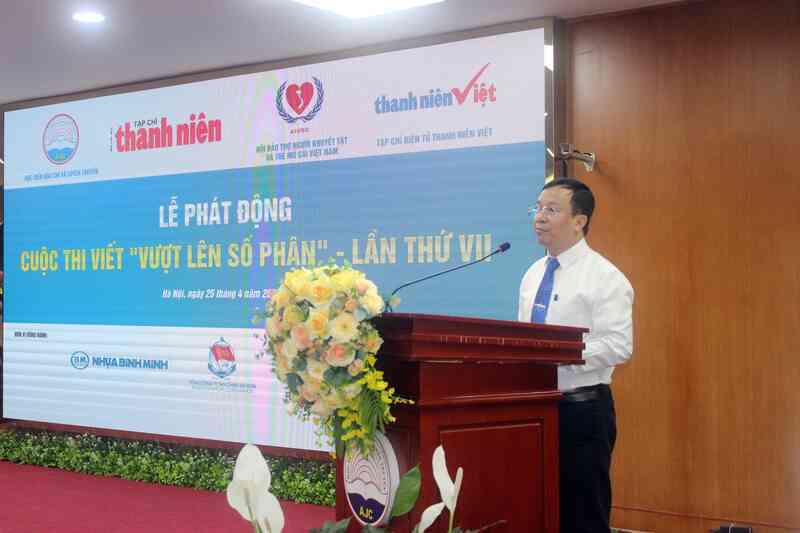 Phát động cuộc thi viết 'Vượt lên số phận' lần thứ VII