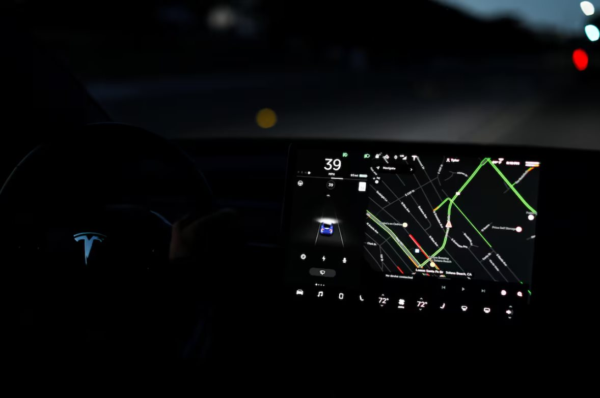 Tai ương chưa hồi kết của Elon Musk: Thu hồi 2 triệu xe nhưng chỉ “cải tiến hời hợt”, gián tiếp gây ra hàng chục vụ tai nạn tại Mỹ?- Ảnh 2. Tai ương chưa hồi kết của Elon Musk: Thu hồi 2 triệu xe nhưng chỉ “cải tiến hời hợt”, gián tiếp gây ra hàng chục vụ tai nạn tại Mỹ?- Ảnh 2.