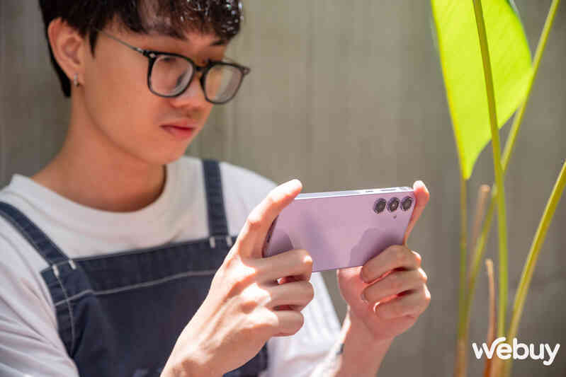 Đánh giá hiệu năng Galaxy A55 5G: Đủ cho người cần, thiếu với người tham- Ảnh 12. Đánh giá hiệu năng Galaxy A55 5G: Đủ cho người cần, thiếu với người tham- Ảnh 12.