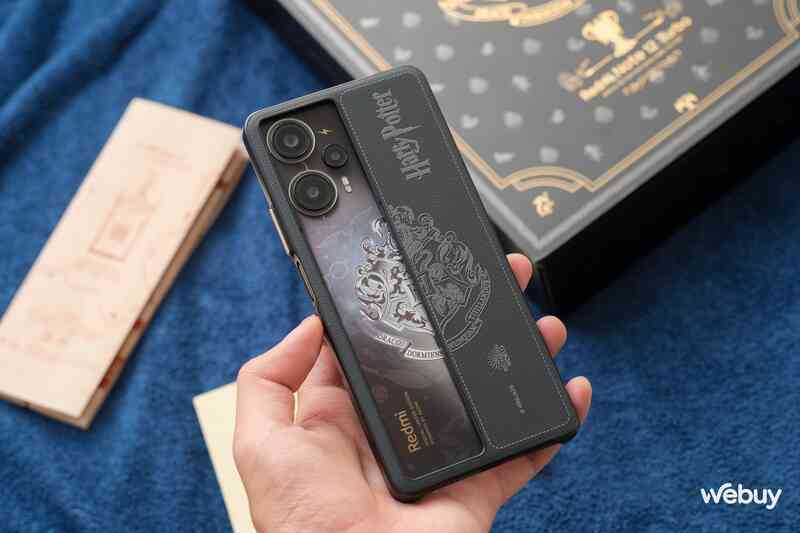 Chưa ra mắt, Xiaomi đã nhá hàng Redmi Turbo 3 và Redmi Pad Pro phiên bản Harry Potter cực đẹp, Potterheads đã chuẩn bị lúa chưa?