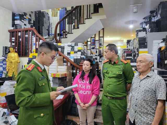 "Bà trùm" Bùi Thị Hương và đường dây lừa đảo 7.000 người mua điện thoại