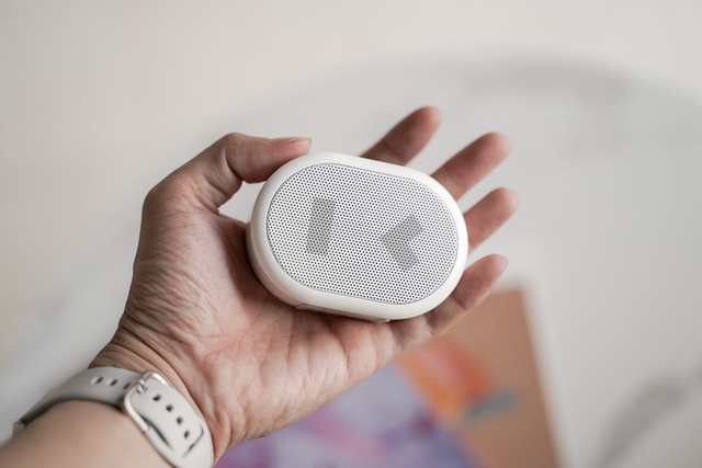 Nghe thử loa Xiaomi Xiaodu bé bằng lòng bàn tay: Giá sale chưa đến 160.000đ nên khó mà chê được gì- Ảnh 10. Nghe thử loa Xiaomi Xiaodu bé bằng lòng bàn tay: Giá sale chưa đến 160.000đ nên khó mà chê được gì- Ảnh 10.