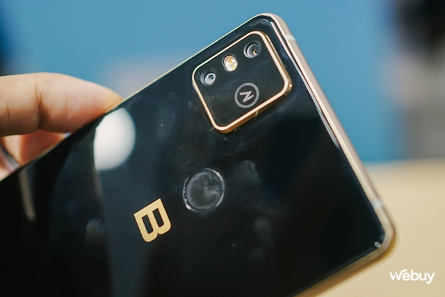 Tròn 4 năm Bphone B86: Mẫu smartphone “Make in Vietnam” cuối cùng của Bkav- Ảnh 6. Tròn 4 năm Bphone B86: Mẫu smartphone “Make in Vietnam” cuối cùng của Bkav- Ảnh 6.
