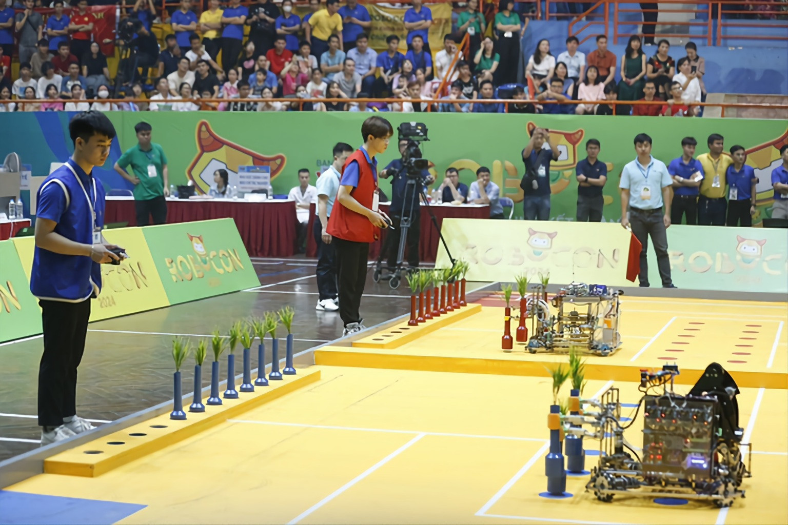 Tìm ra nhà vô địch cuộc thi Sáng tạo Robot Việt Nam 2024